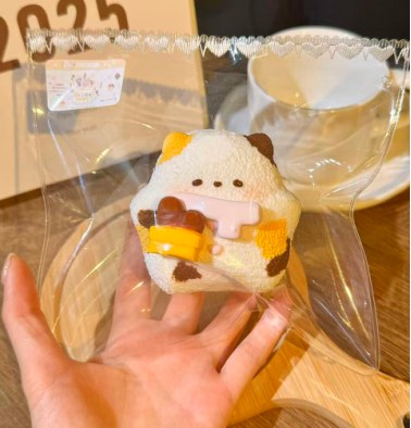 Scarf Calico Cat Food-Grade Squishy Toy