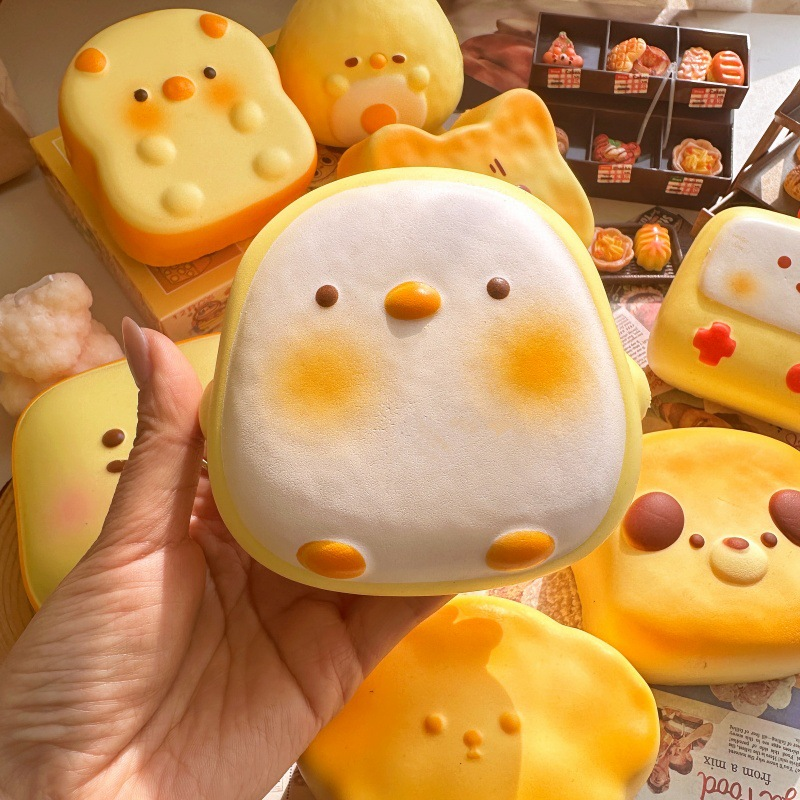 Toast Chick TPR Slow-Rebound Squishy Toy