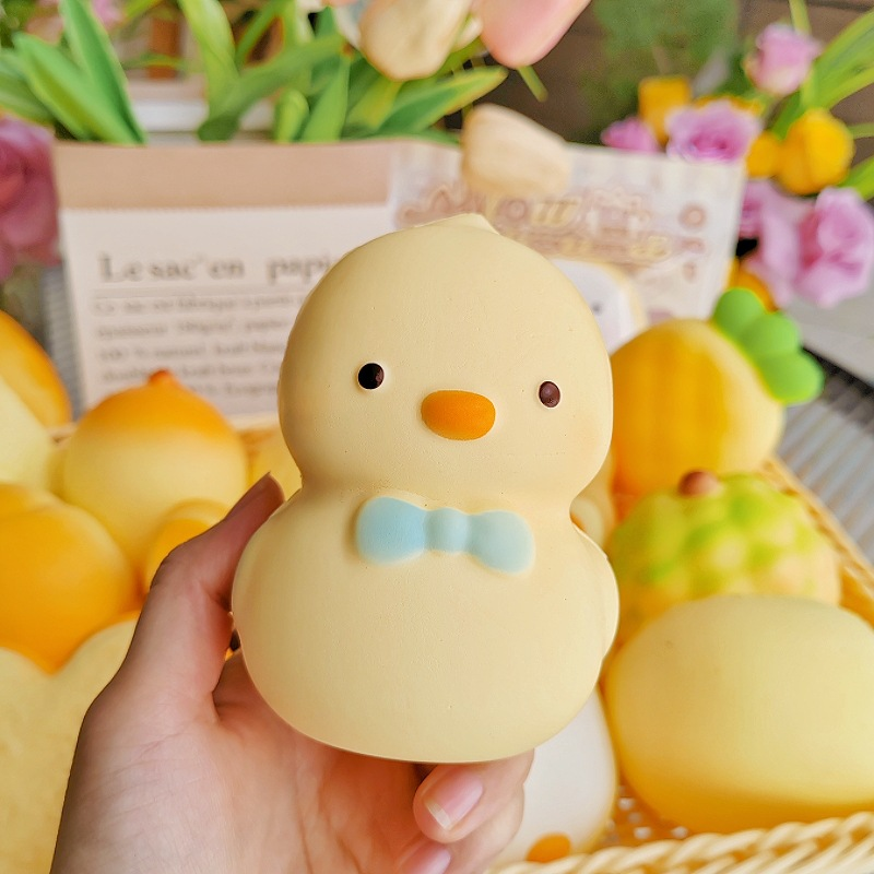 Dazed Duck TPR Slow-Rebound Squishy Toy