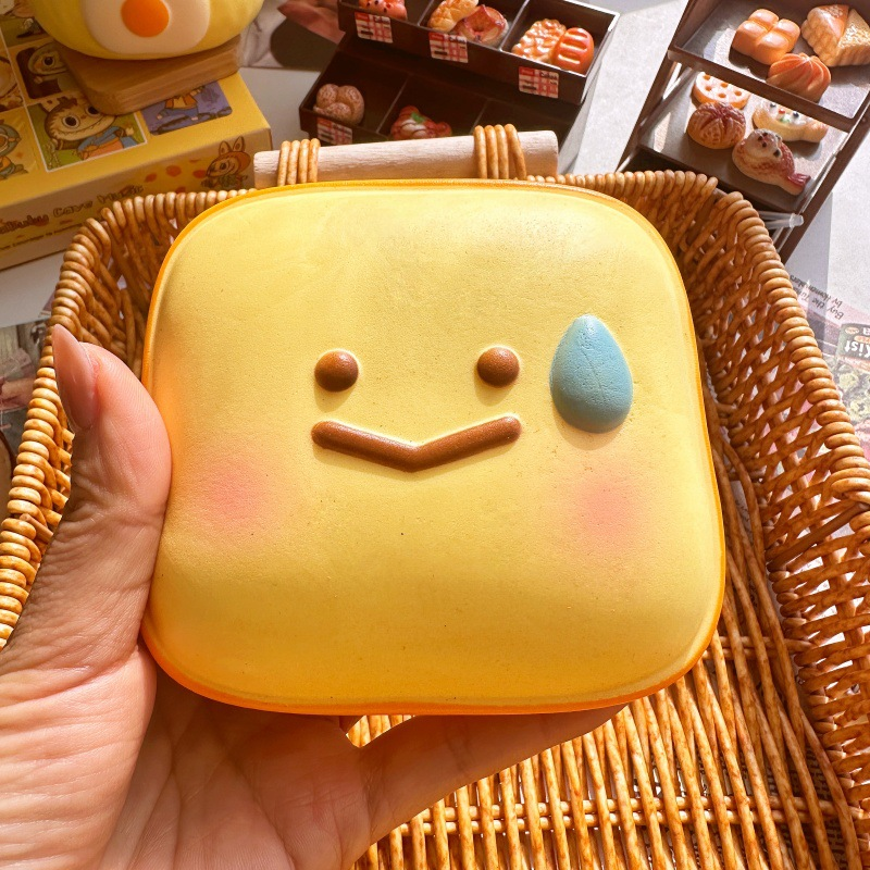 Smiling Toast TPR Slow-Rebound Squishy Toy