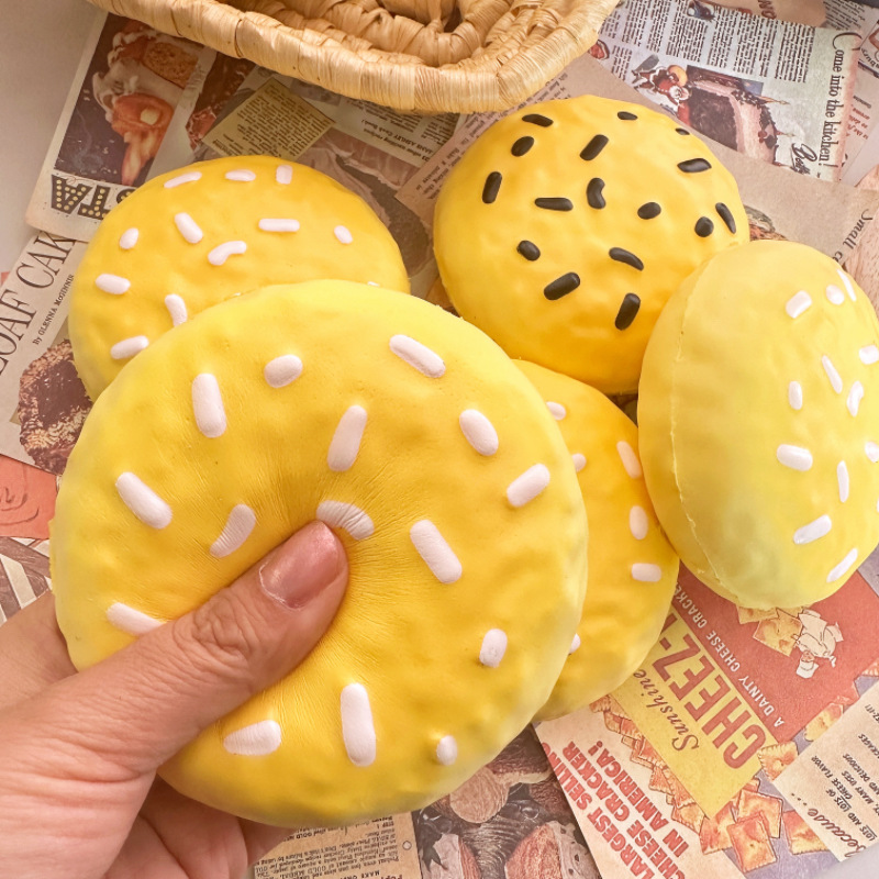 Snow Rice Cracker TPR Slow-Rebound Squishy Toy